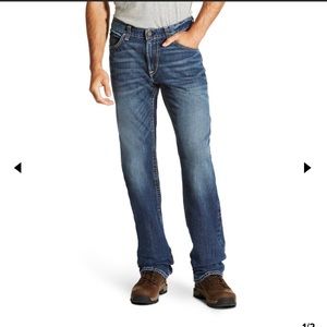 FR M4 Low Rise Basic Boot Cut Jean 33/34